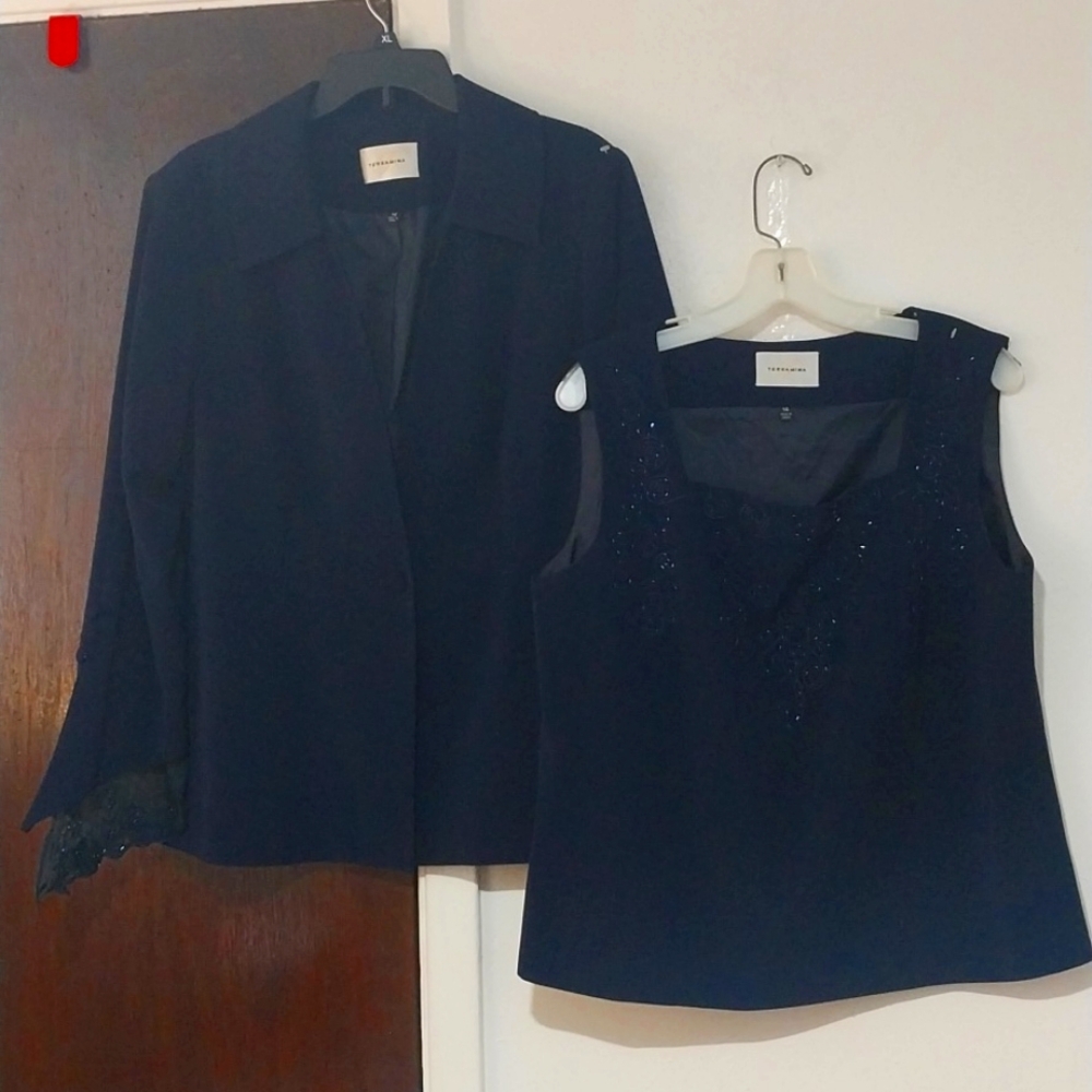 TERRAMINA 2PC Suit Jacket size 14